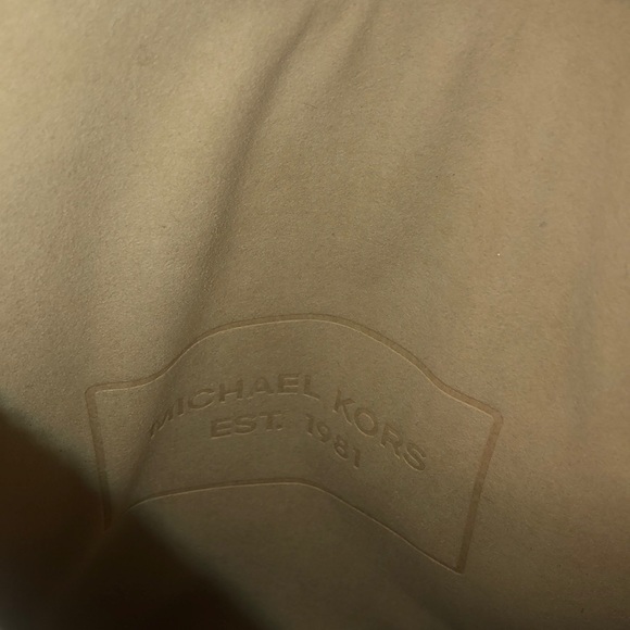 Michael Kors iPad carrier - Picture 2 of 4